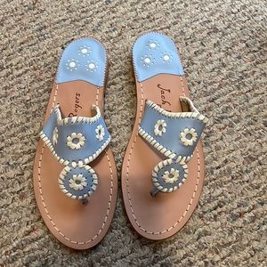 NEVER WORN size 8 Jack Rogers flats